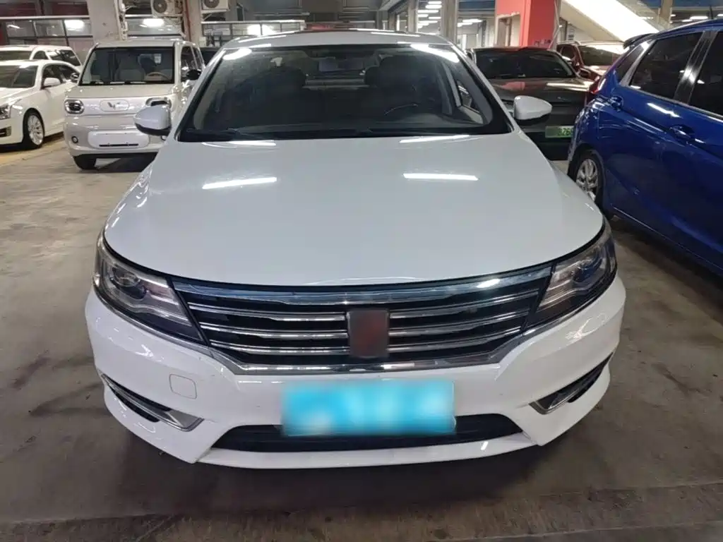 Roewe i6 Classic — миниатюра 3