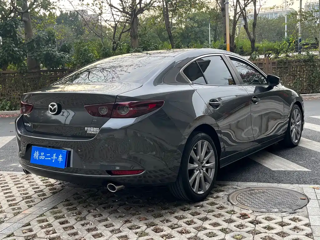 MAZDA 3 ANGKESAILA