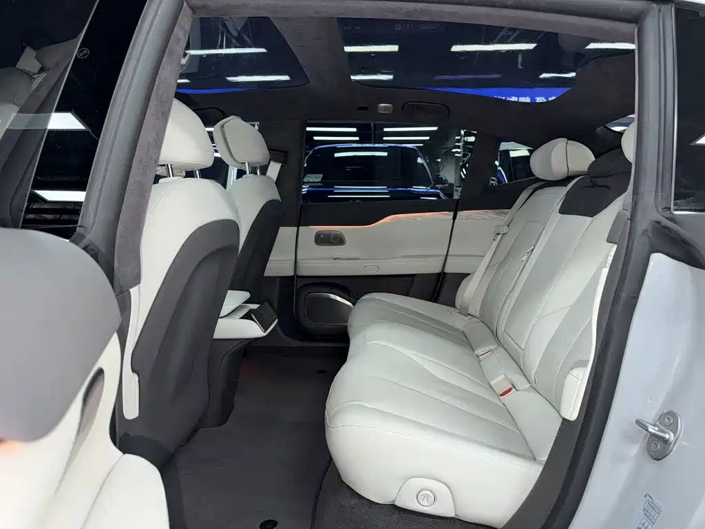 NIO ET7 — миниатюра 9