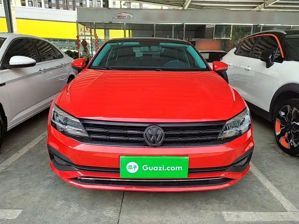 Volkswagen Lamando 2019 230TSI DSG V