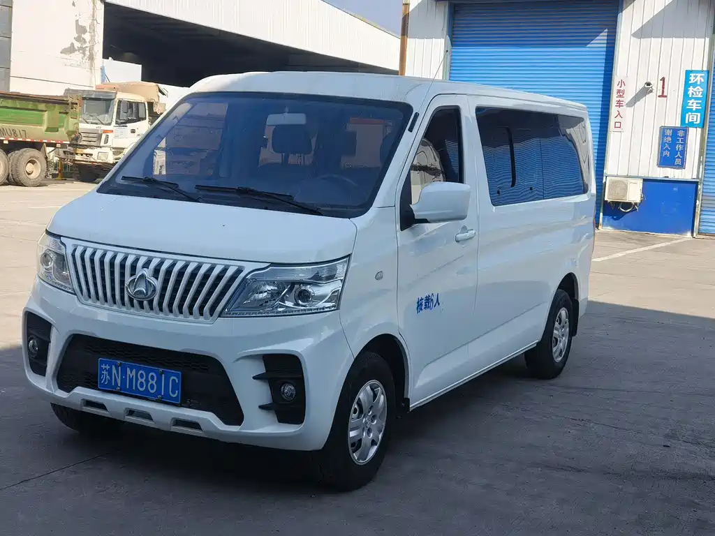 CHANGAN CHANGAN RUIXING M60