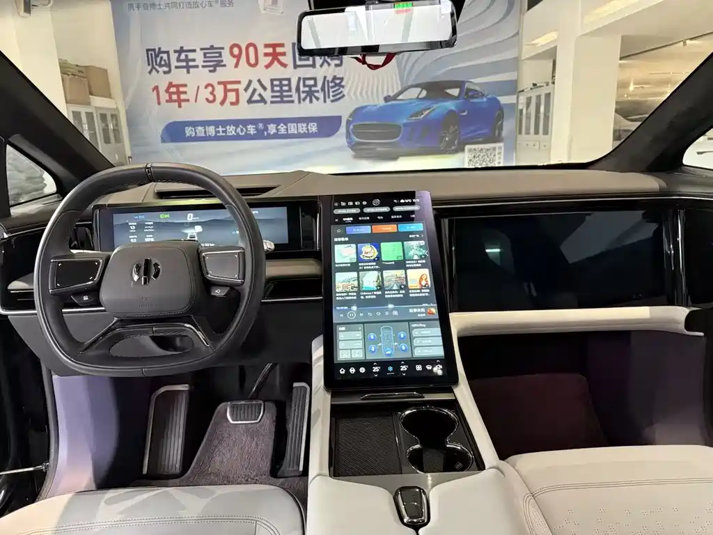HiPhi HiPhi X 2021 Flagship 6 мест