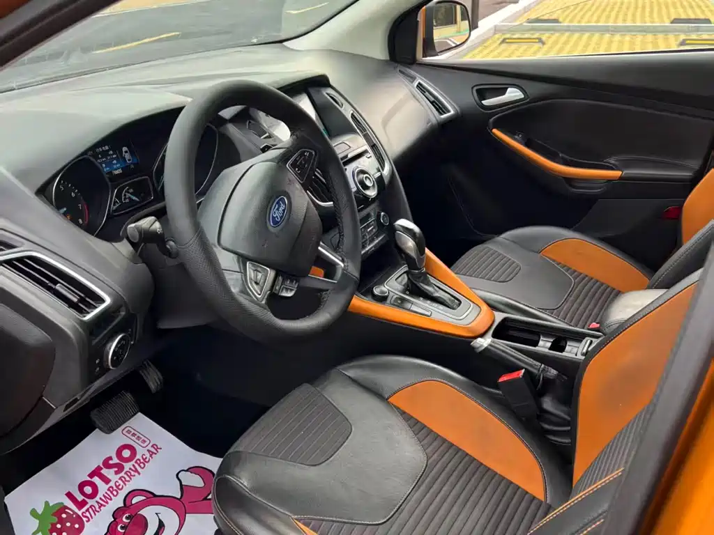 Ford Focus — миниатюра 5