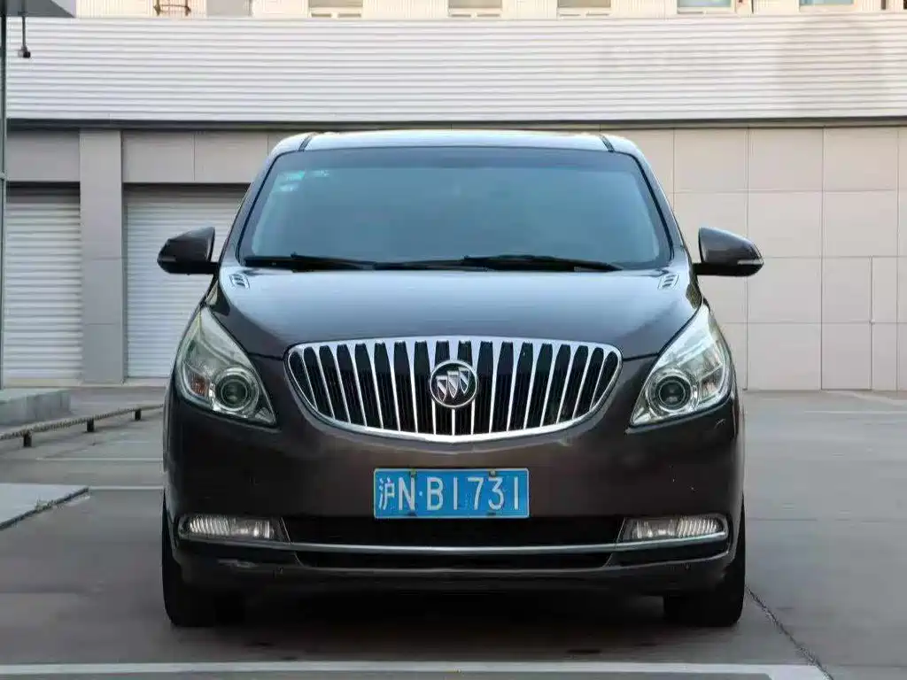Buick GL8 2013