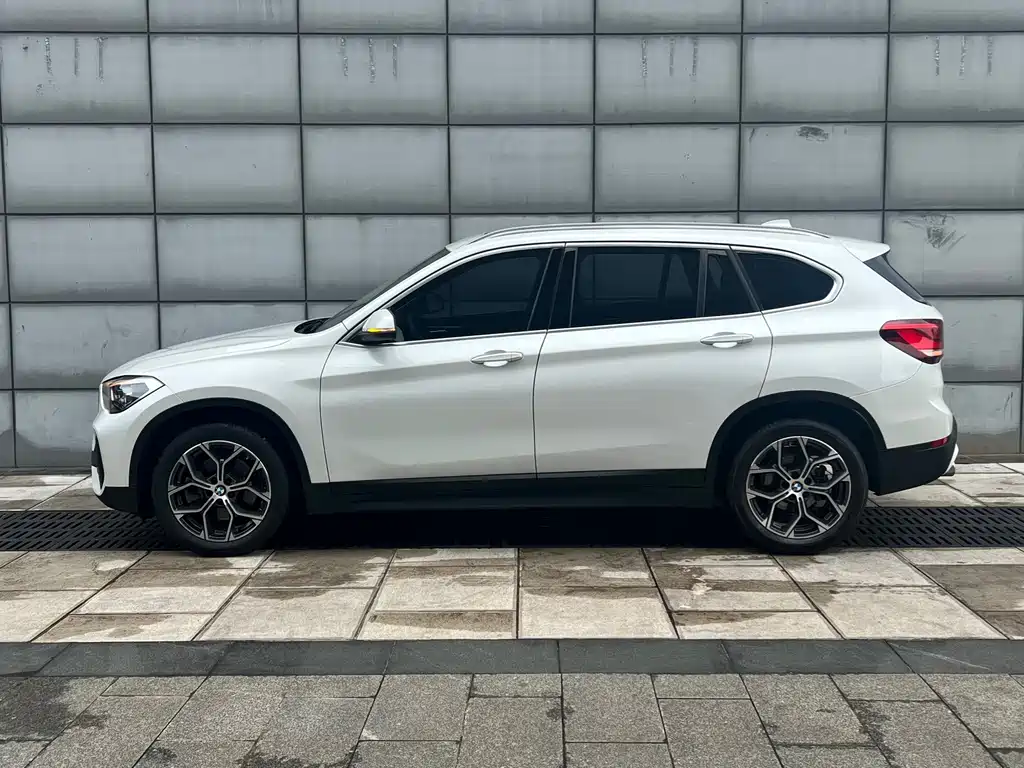 BMW X1 — миниатюра 3