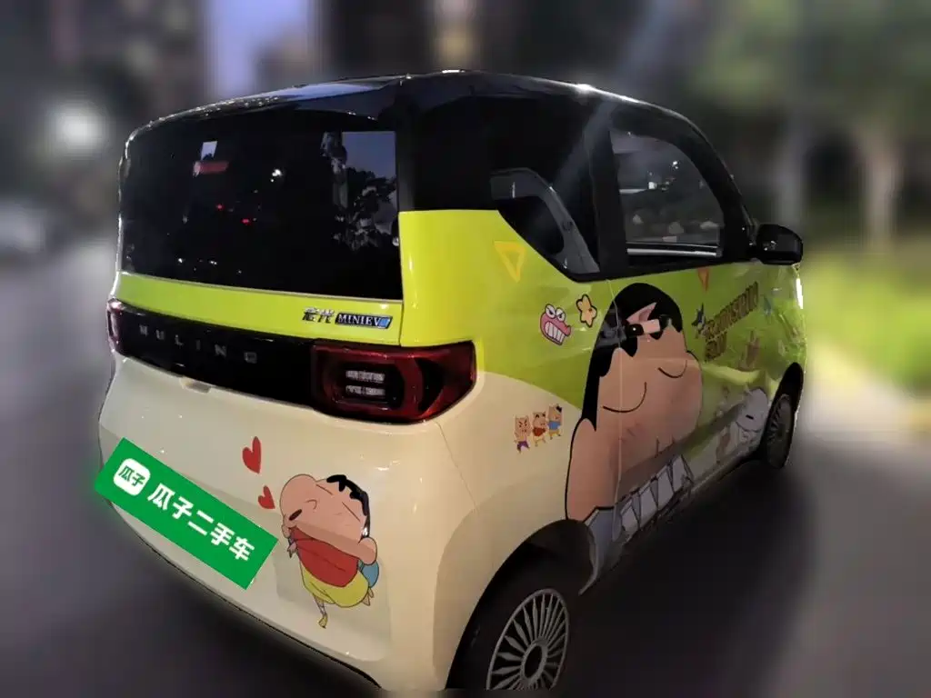 Wuling MINIEV — миниатюра 4