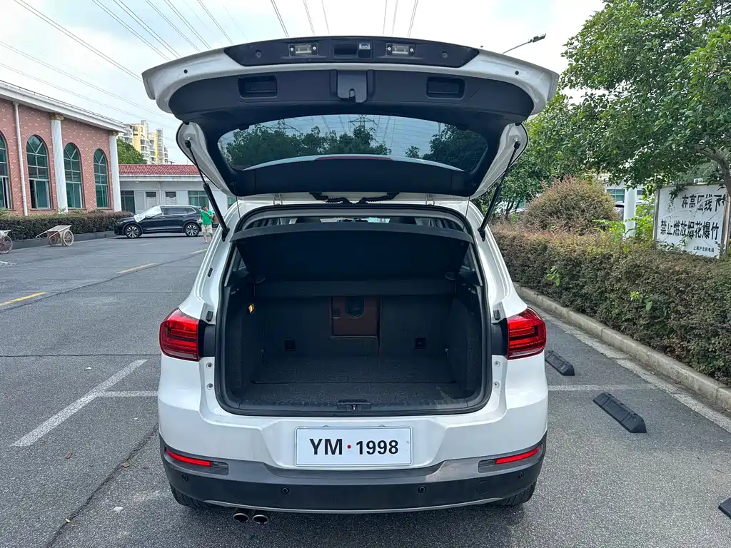 Volkswagen Tiguan — миниатюра 30