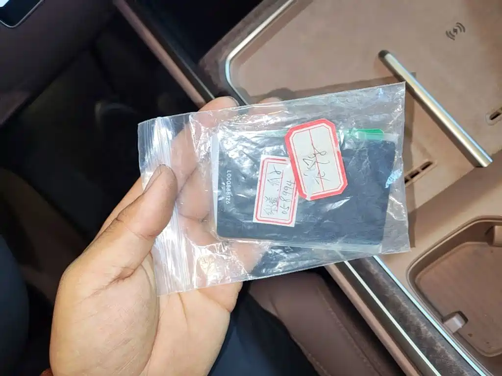 Onvo L90 2025 Ultra мест