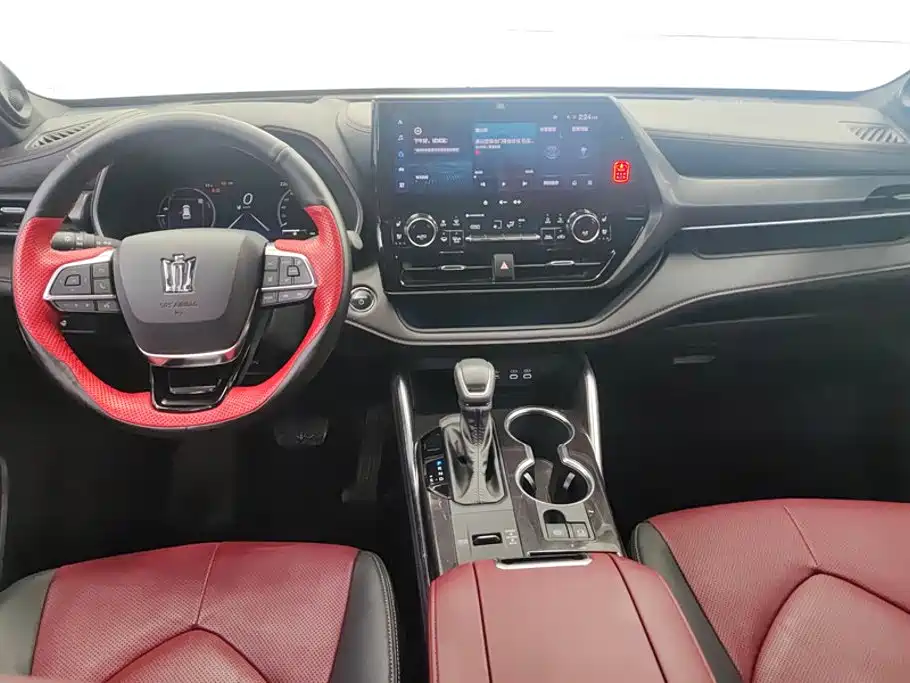 Toyota Crown Kluger — миниатюра 12
