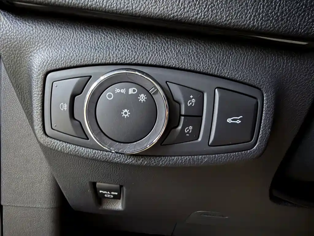Lincoln MKC — миниатюра 17