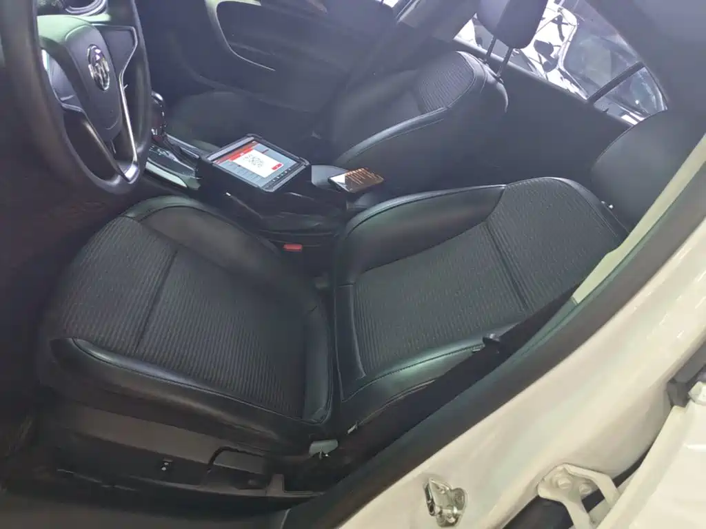 Buick Regal — миниатюра 15