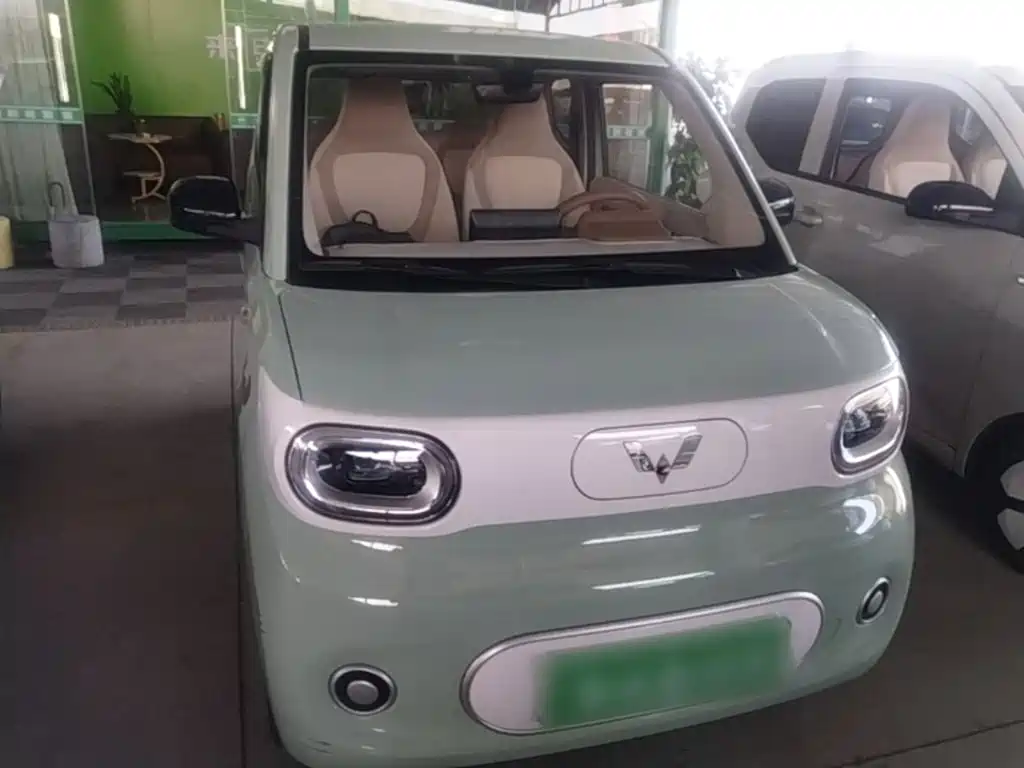 Wuling MINIEV — миниатюра 3