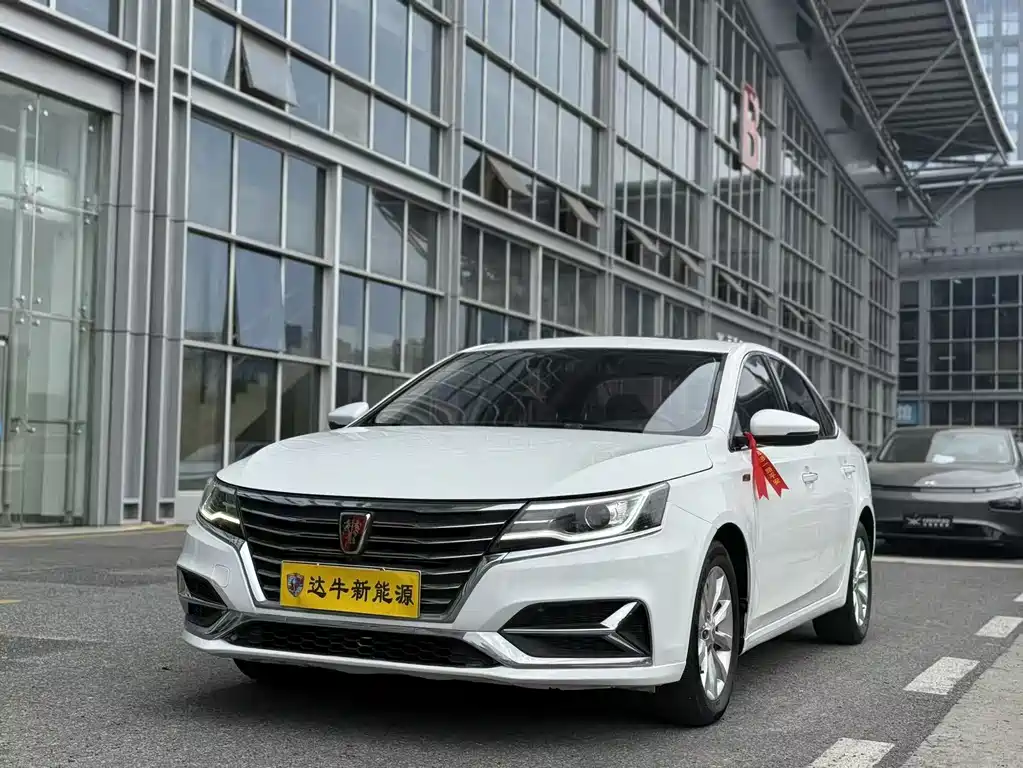 ROEWE  I6 NEW ENERGY