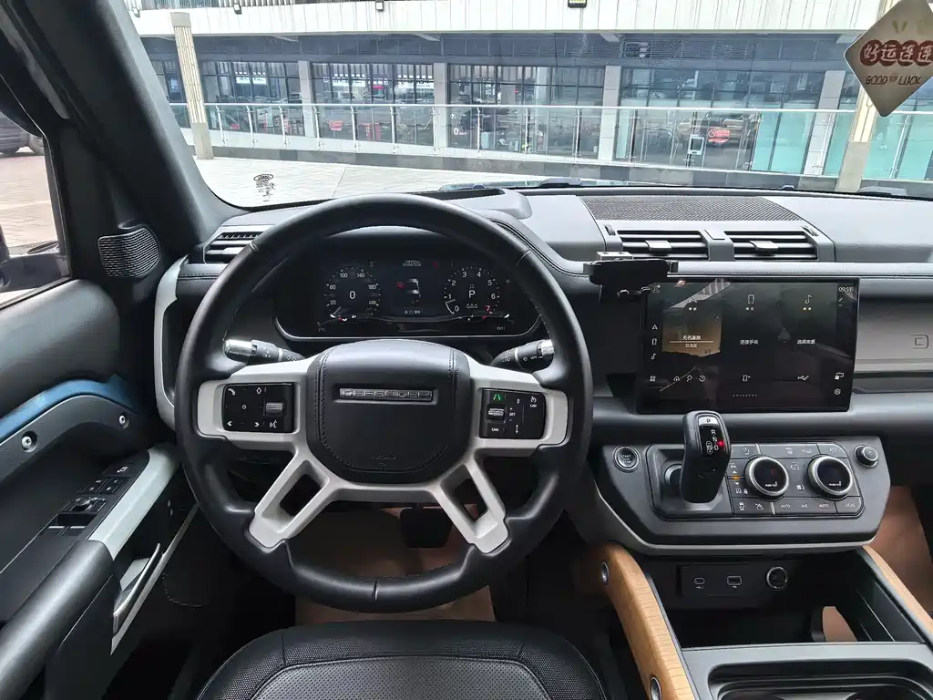 Land Rover Land Rover Defender 2022 90 2.0T P300 X-DYNAMIC HSE