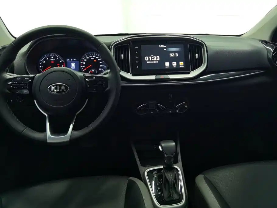 Kia KX1 — миниатюра 12