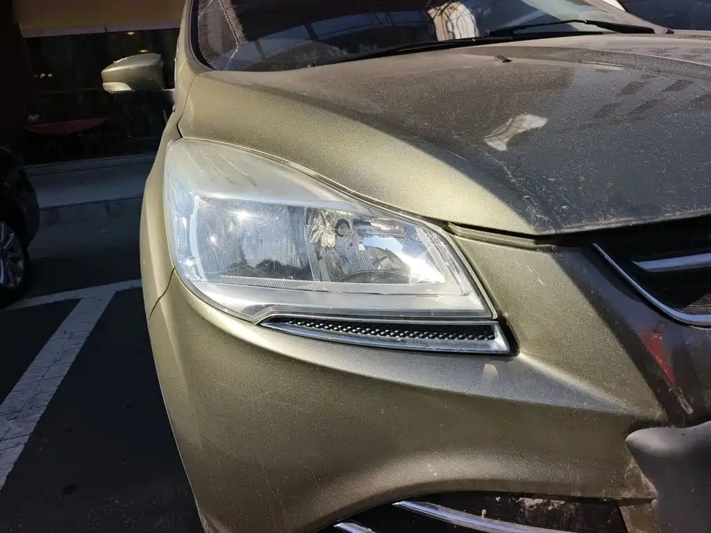 Ford Kuga — миниатюра 7