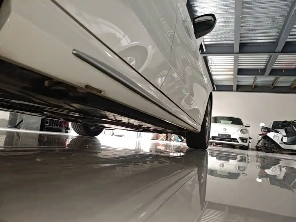 Mercedes-Benz C-Class — миниатюра 21