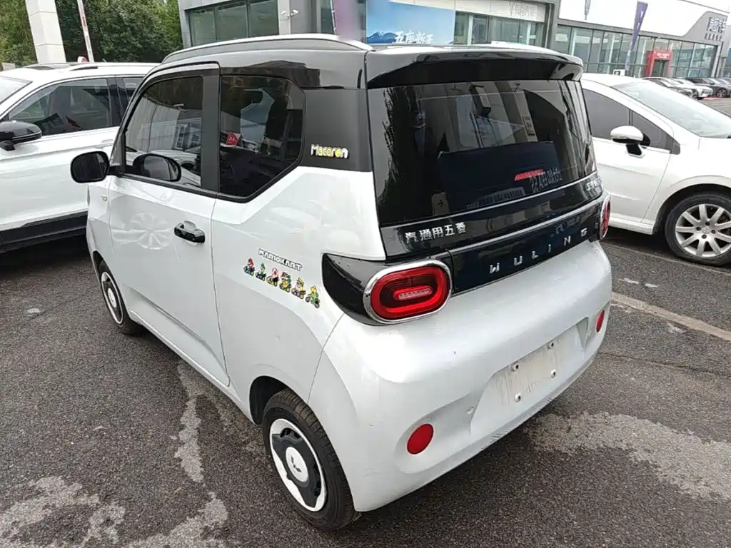 Wuling MINIEV — миниатюра 5