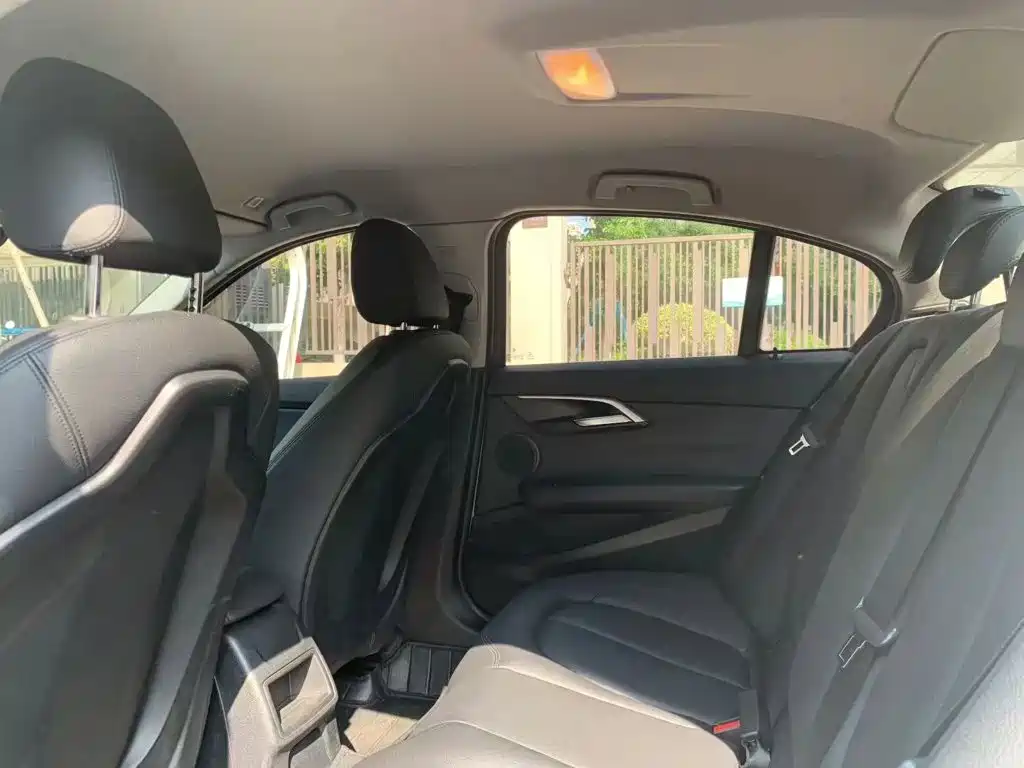 BMW 1 Series — миниатюра 9