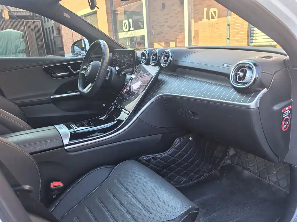 MERCEDES-BENZ C CLASS