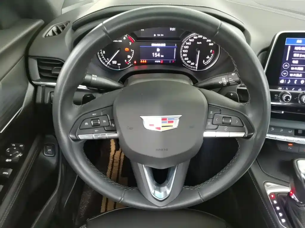 Cadillac CT4 — миниатюра 11