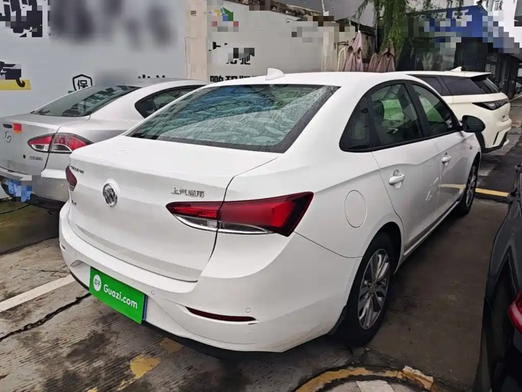 Buick Excelle — миниатюра 7