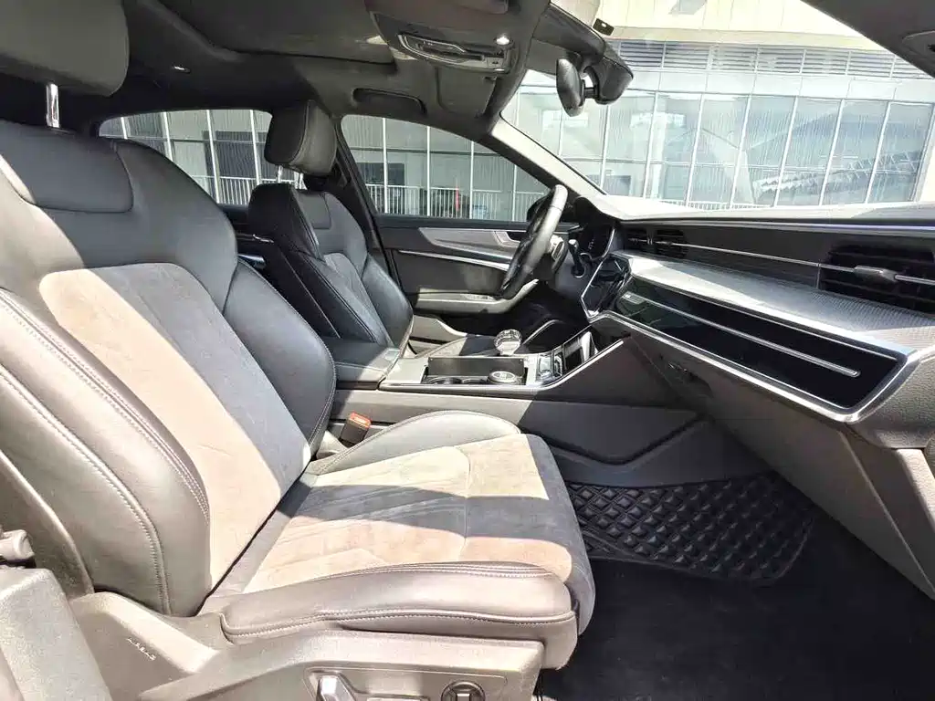 Audi A6L 2023 45 TFSI