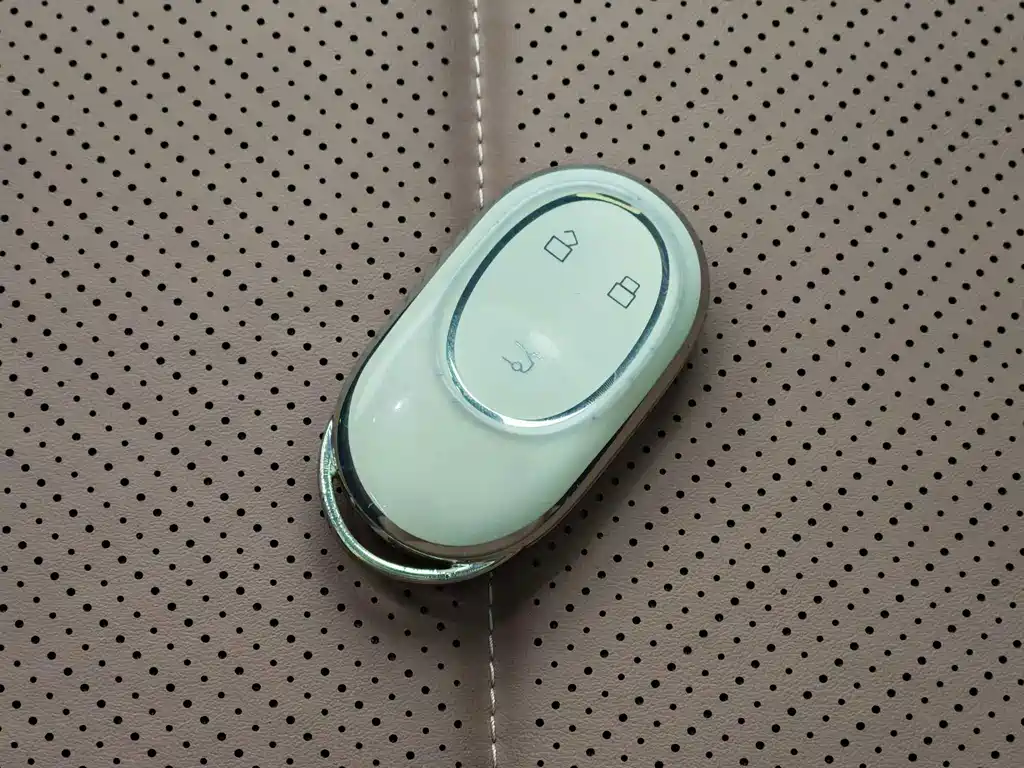 NIO EC6 — миниатюра 16