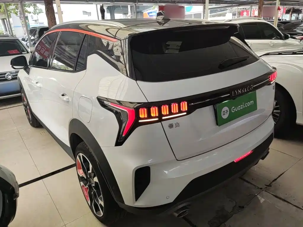 Lynk & Co 06 — миниатюра 5