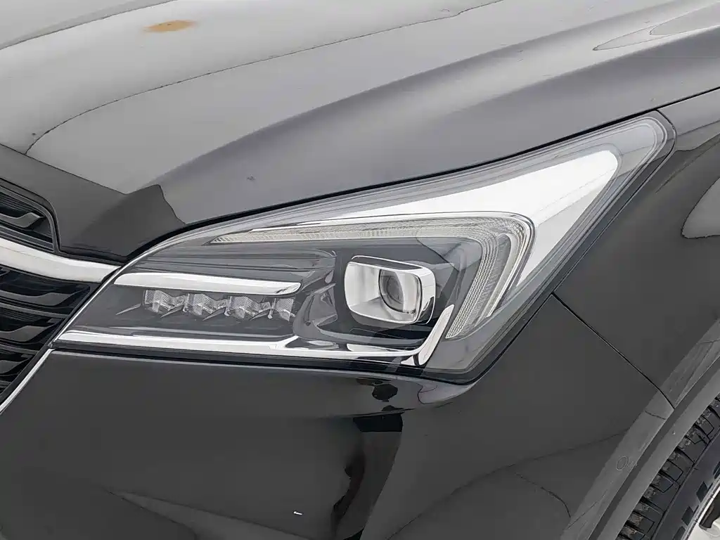 Buick Envision Plus — миниатюра 16