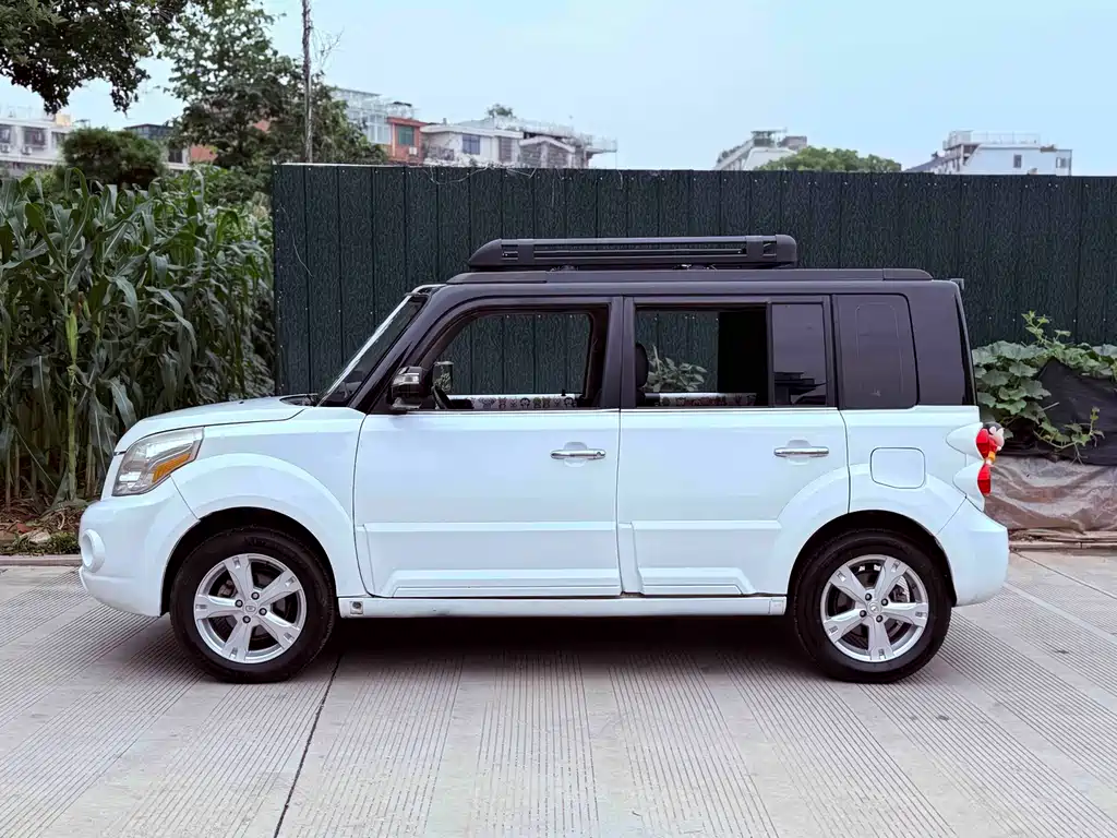 Great Wall Great Wall M2 — миниатюра 9