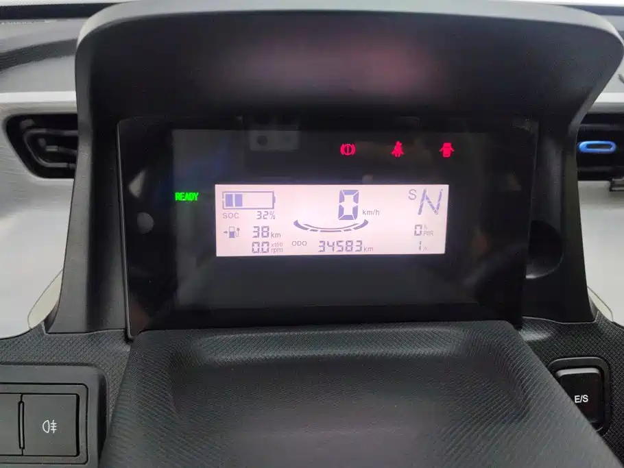 Wuling MINIEV — миниатюра 14