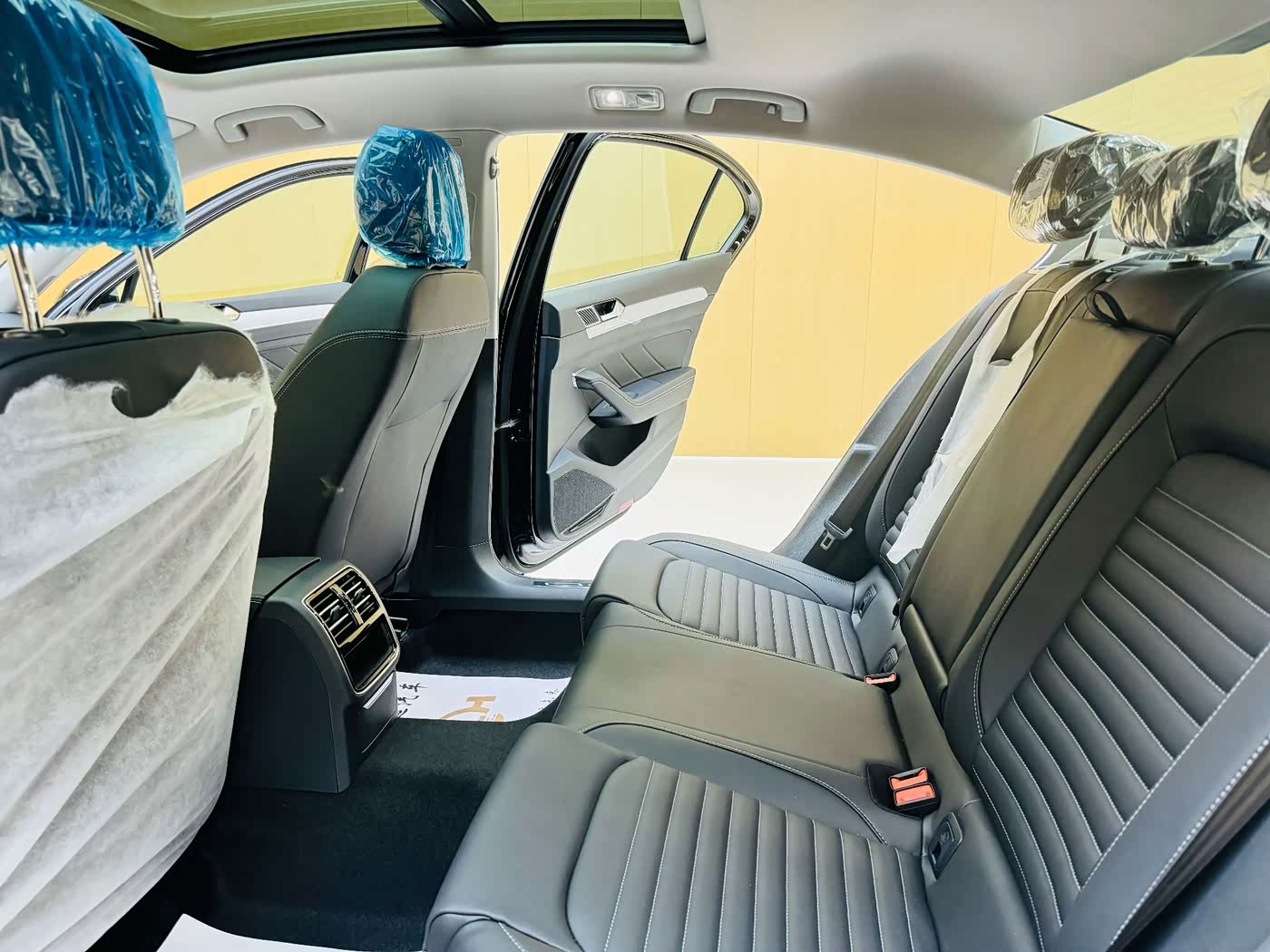 Audi Q3 Sportback 1.4 л 2026 г. Чёрный