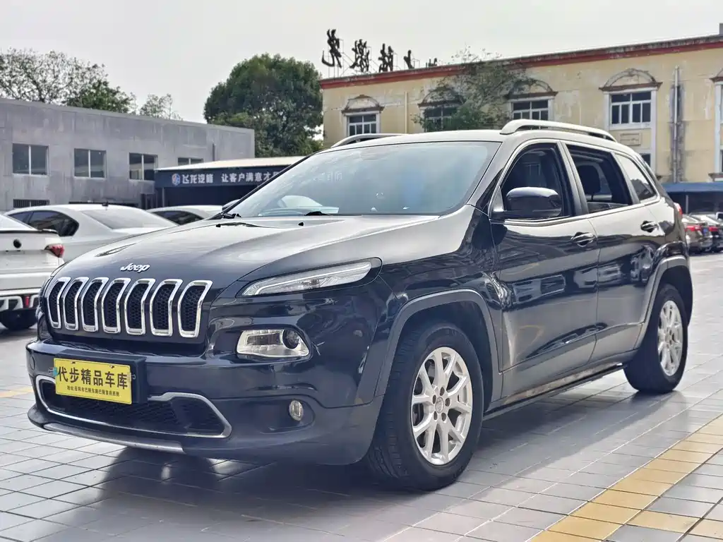 Jeep Cherokee 2018
