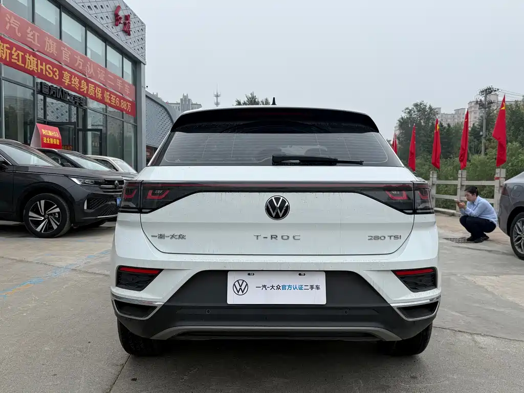 Volkswagen T-Roc — миниатюра 13