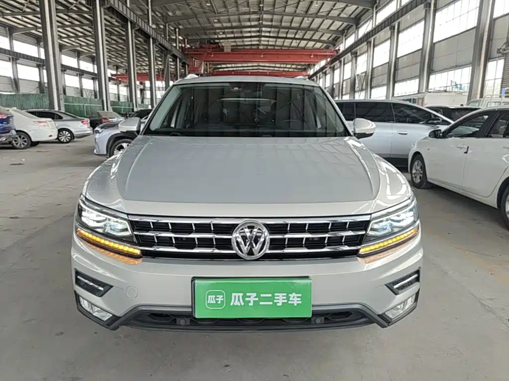 Volkswagen Tiguan L L 2017 380TSI AT Luxury