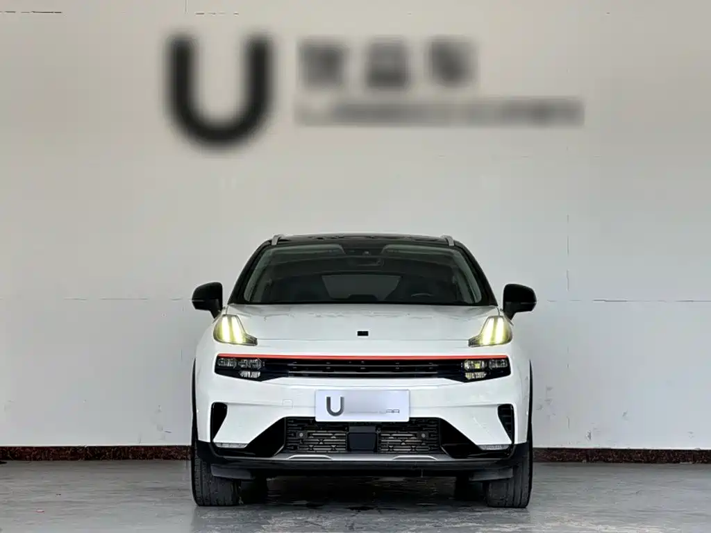 Lynk & Co 06 — миниатюра 3