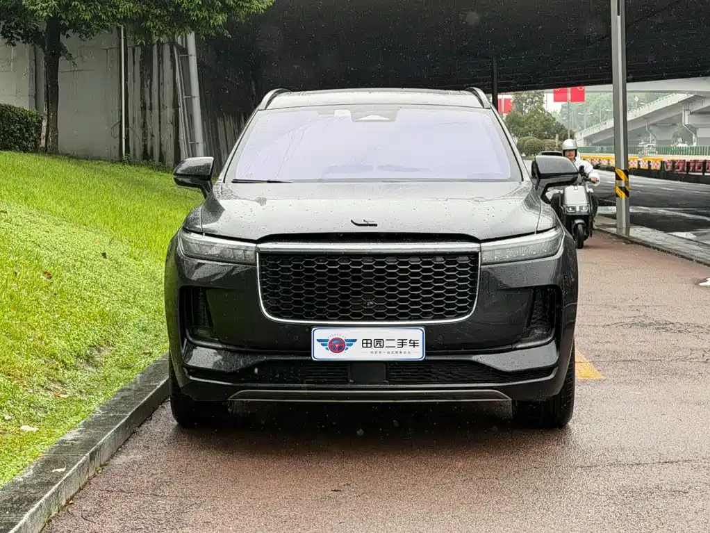 Li Auto Li ONE — миниатюра 2