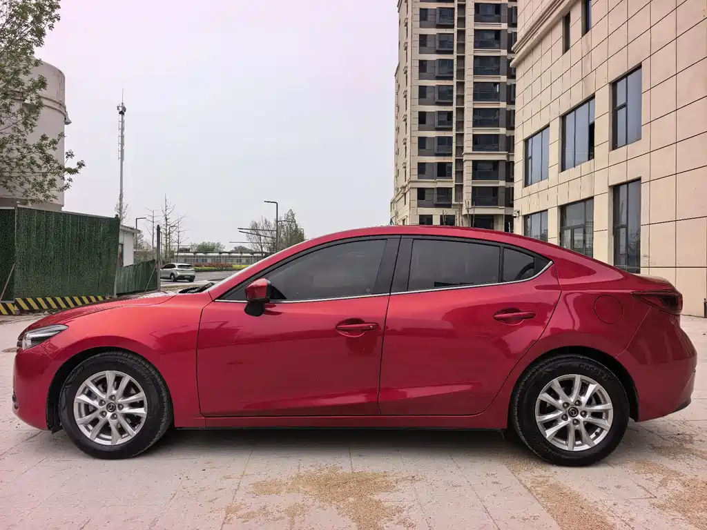 Mazda 3 Axela — миниатюра 7