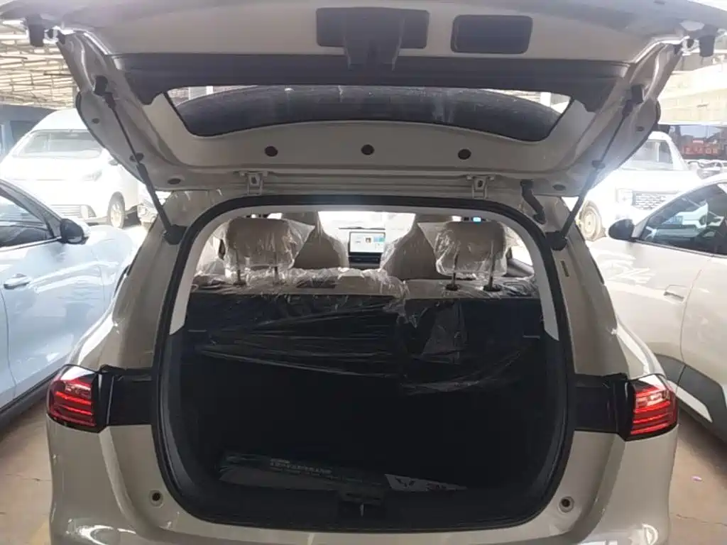 Wuling Bingo PLUS — миниатюра 19