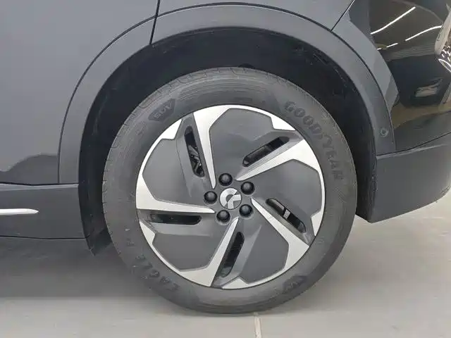 NIO ES6 - фото 17