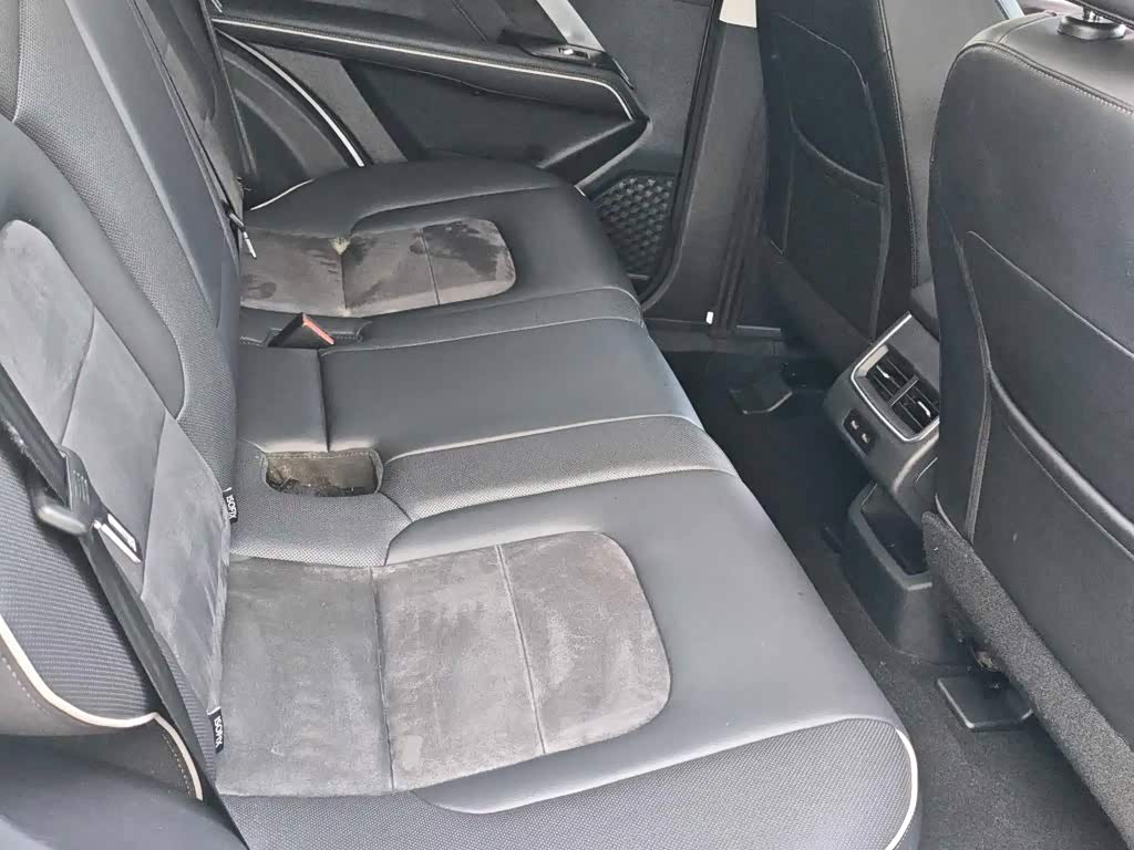 Haval Haval H6 1.5 л 2023 г. Белый, пробег 31000 км