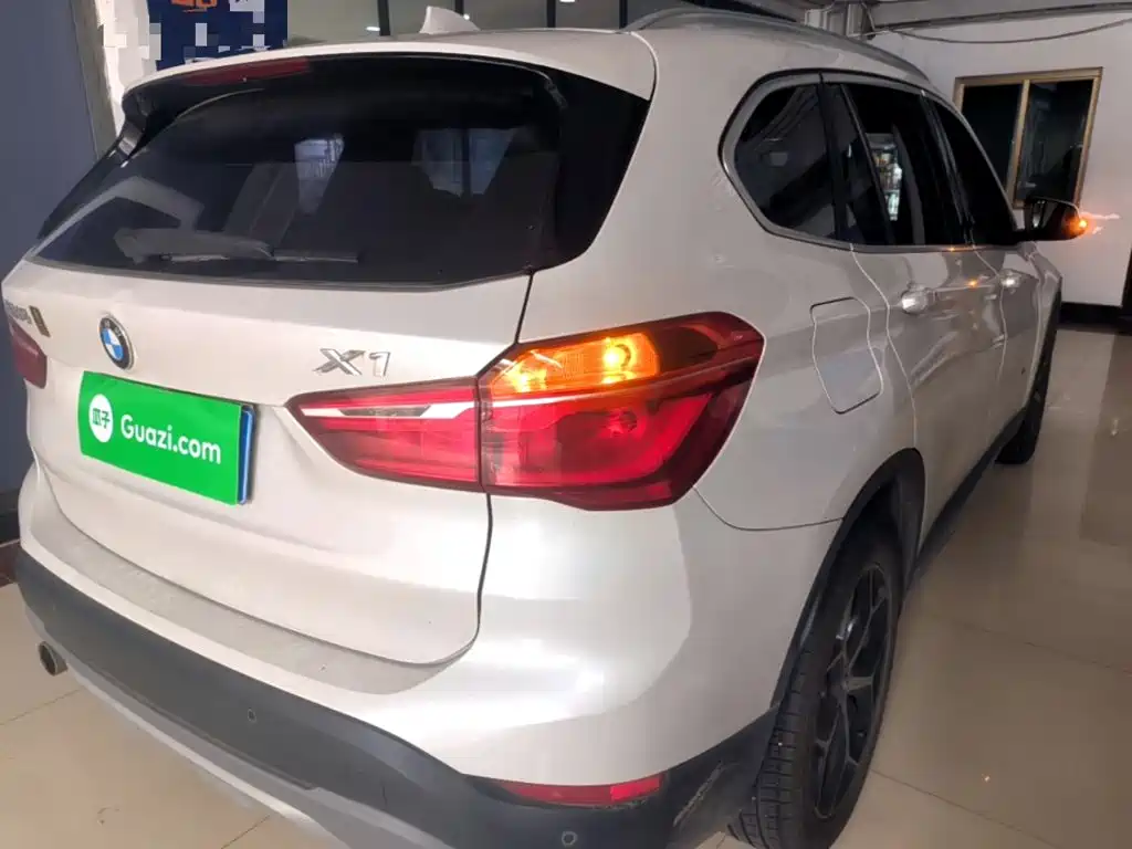 BMW X1 — миниатюра 7