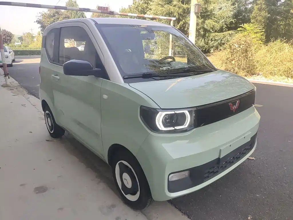 Wuling MINIEV — миниатюра 4