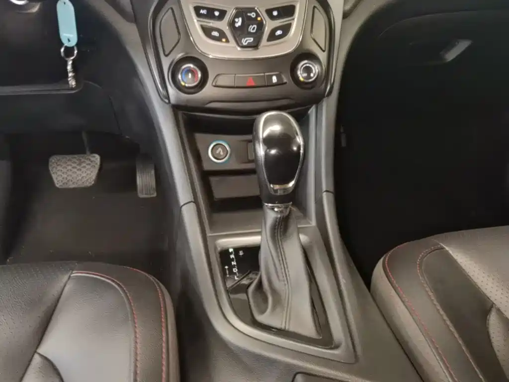 Chery Arrizo 5 — миниатюра 14