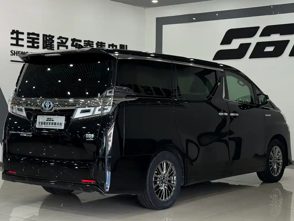 Toyota Vellfire 2021 2.5L HV Luxury