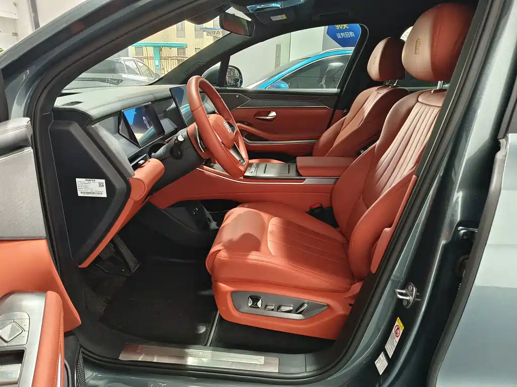 BYD Tang L — миниатюра 8