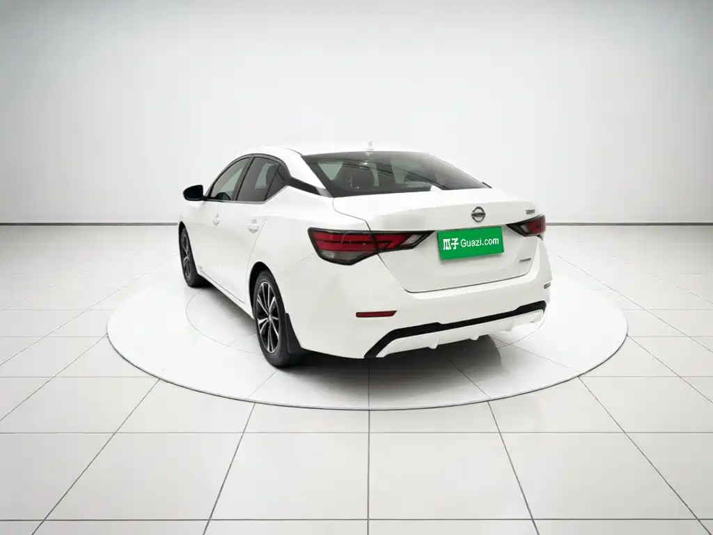 Nissan Sylphy — миниатюра 4