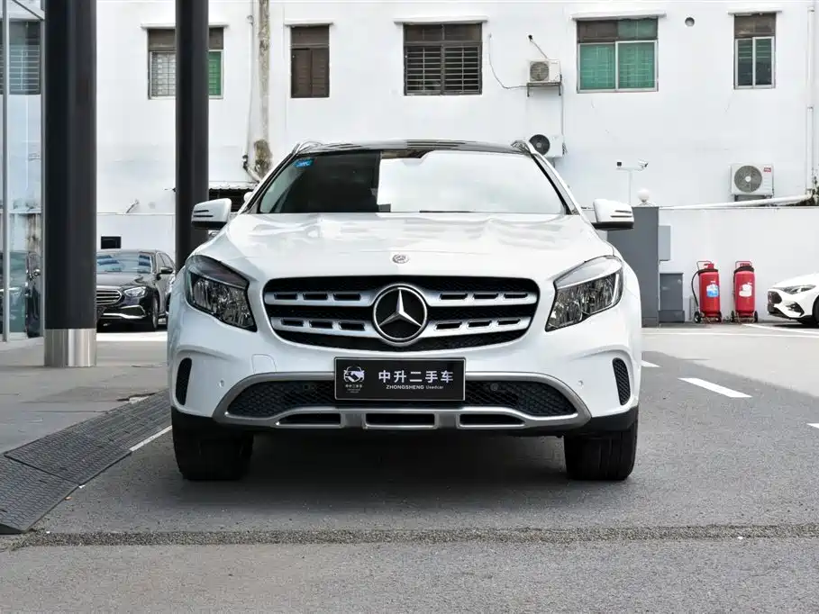 Mercedes-Benz GLA — миниатюра 2