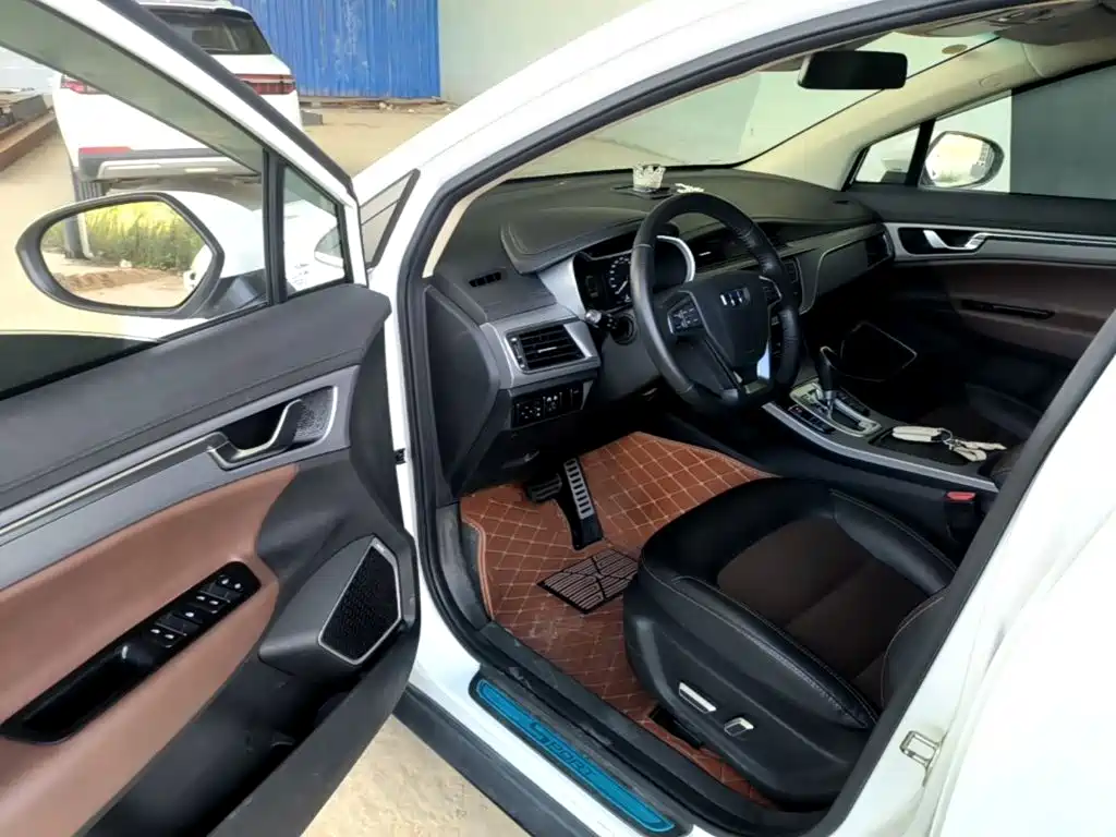 Geely Emgrand GS — миниатюра 16